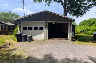 180 St Clair Ave, Pottsville, PA 17901 - Photo 74