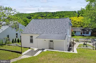 521 W Columbia St, Schuylkill Haven, PA 17972 - Photo 28