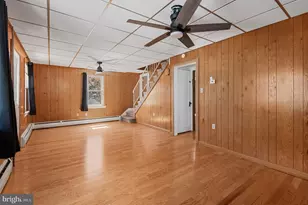 204 E Independence St, Orwigsburg, PA 17961 - Photo 4