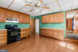 204 E Independence St, Orwigsburg, PA 17961 - Photo 8