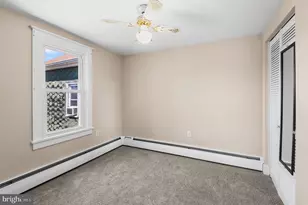 204 E Independence St, Orwigsburg, PA 17961 - Photo 16