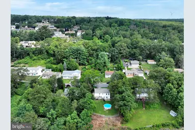 382 Ohio Avenue, Shenandoah, PA 17976 - Photo 2