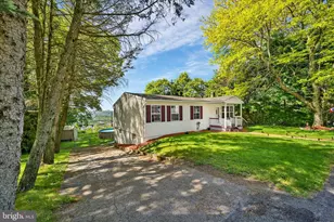382 Ohio Ave, Shenandoah, PA 17976 - Photo 12
