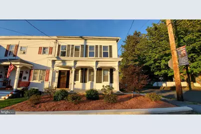 400 W Market Street, Orwigsburg, PA 17961 - Photo 2