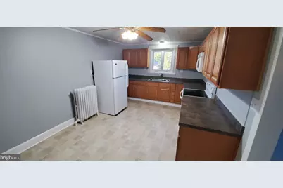 400 W Market Street, Orwigsburg, PA 17961 - Photo 6