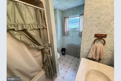 129 E Ridge Street, Coaldale, PA 18218 - Photo 24