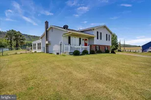 108 Hollow Rd, Ringtown, PA 17967 - Photo 2