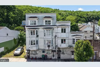 33 W Main Street, Girardville, PA 17935 - Photo 2