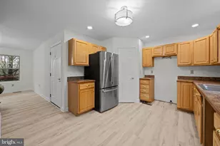 2 Pinewood Cir, Hazleton, PA 18202 - Photo 10
