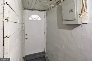 225 Fairview St, Pottsville, PA 17901 - Photo 28