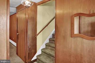512 W Nicholas Street, Frackville, PA 17931 - Photo 6
