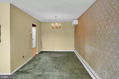 512 W Nicholas Street, Frackville, PA 17931 - Photo 10