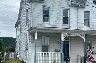 122 E Market St, Schuylkill Haven, PA 17972 - Photo 1