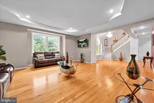 1289 Oak Terrace Ln, Pottsville, PA 17901 - Photo 14