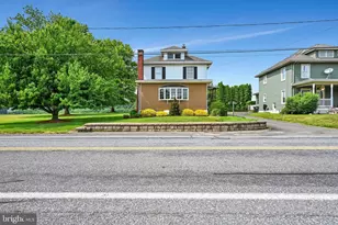 1056 E Main St, Hegins, PA 17938 - Photo 14