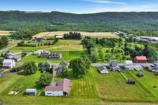 1056 E Main St, Hegins, PA 17938 - Photo 12