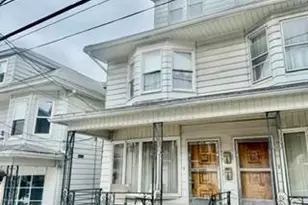 222 S Schuylkill Ave, Shenandoah, PA 17976 - Photo 1