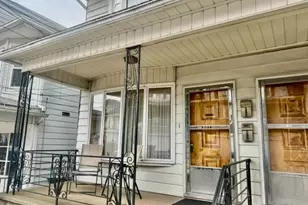 222 S Schuylkill Ave, Shenandoah, PA 17976 - Photo 2