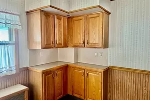 222 S Schuylkill Ave, Shenandoah, PA 17976 - Photo 12