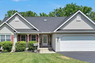 1353 Stag Dr, Auburn, PA 17922 - Photo 2