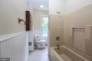 511 Harrison St, Pottsville, PA 17901 - Photo 12