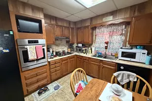 842 Water St, Pottsville, PA 17901 - Photo 10