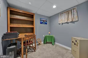 802 N 16th St, Pottsville, PA 17901 - Photo 22