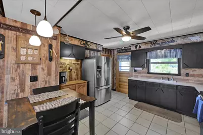 802 N 16th Street, Pottsville, PA 17901 - Photo 10