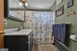 802 N 16th St, Pottsville, PA 17901 - Photo 14
