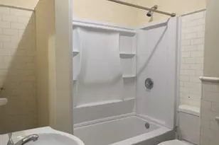 202 N Centre St, Pottsville, PA 17901 - Photo 4