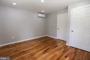 562 Peacock St, Pottsville, PA 17901 - Photo 14