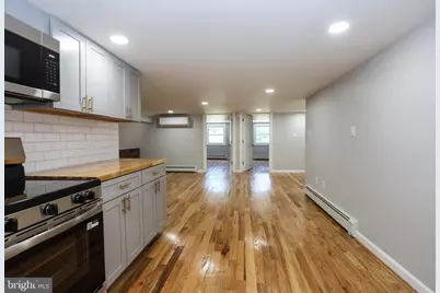 562 Peacock Street #FL 2, Pottsville, PA 17901 - Photo 12