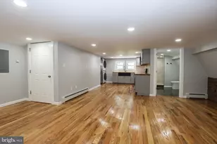 562 Peacock St, Pottsville, PA 17901 - Photo 4