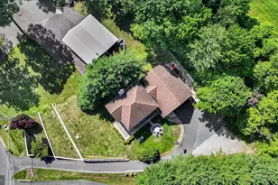 2129 Wynonah Dr, Auburn, PA 17922 - Photo 4