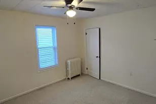 325 W Spring St, Frackville, PA 17931 - Photo 14