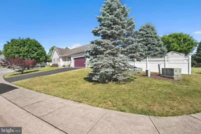 1 Midland Cove, Pine Grove, PA 17963 - Photo 2
