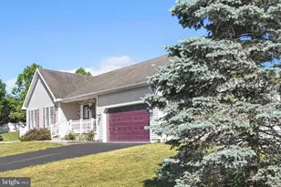 1 Midland Cove, Pine Grove, PA 17963 - Photo 1