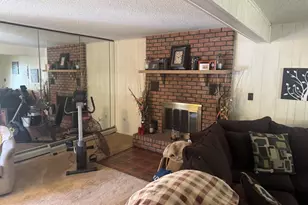 360 Ohio Ave, Shenandoah, PA 17976 - Photo 12