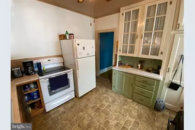 2076 W Market Street, Pottsville, PA 17901 - Photo 6