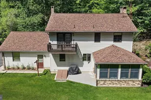 4 NE Shue String Ln, Schuylkill Haven, PA 17972 - Photo 6