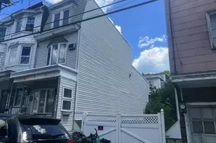 324 E Pine St, Mahanoy City, PA 17948 - Photo 1