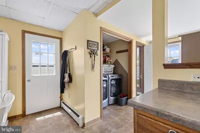 328 S Lehigh Avenue, Frackville, PA 17931 - Photo 18