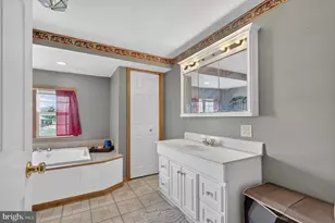 328 S Lehigh Ave, Frackville, PA 17931 - Photo 36