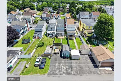 328 S Lehigh Avenue, Frackville, PA 17931 - Photo 4