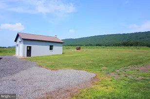 270 W Mountain Rd, Hegins, PA 17938 - Photo 34