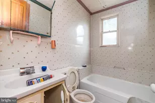402 Hobart St, Ashland, PA 17921 - Photo 16