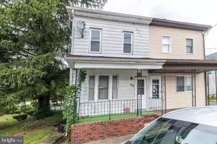 402 Hobart St, Ashland, PA 17921 - Photo 2