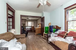 402 Hobart St, Ashland, PA 17921 - Photo 6
