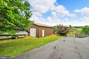 1933 Wynonah Dr, Auburn, PA 17922 - Photo 28