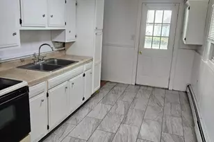 605 E Centre St, Mahanoy City, PA 17948 - Photo 8